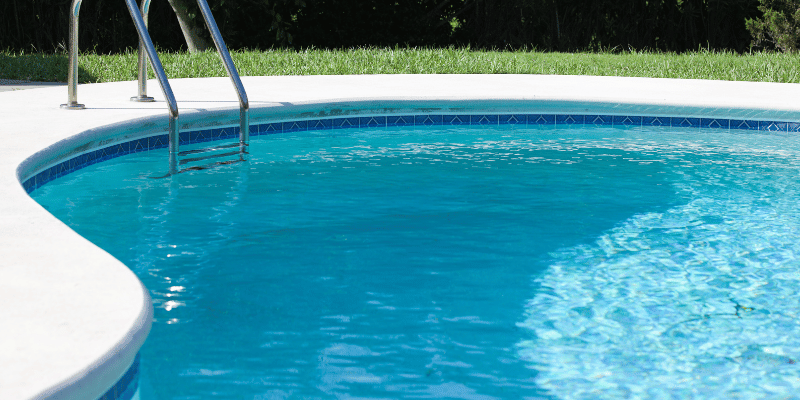 Fake Tan Coming Off in the Pool